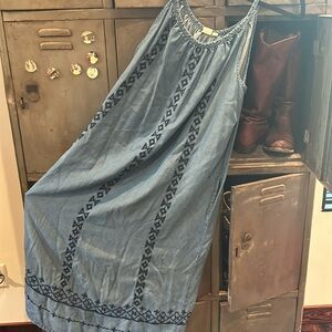 GAP blue denim sundress, dark blue embroidered geometric designs, two pockets